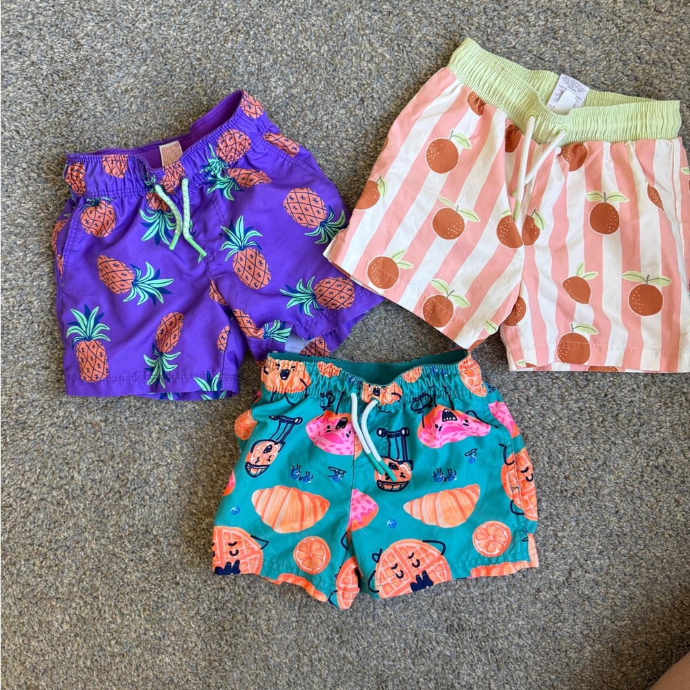 Kids lot of boys swim trunks cat & jack and little & co. Size 4-5